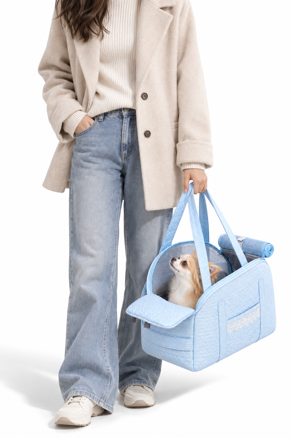 Nuzziva CloudQuilt blue pet tote shoulder carry [variant:NUZ-CLOUDQUILT-BLUE] lifestyle