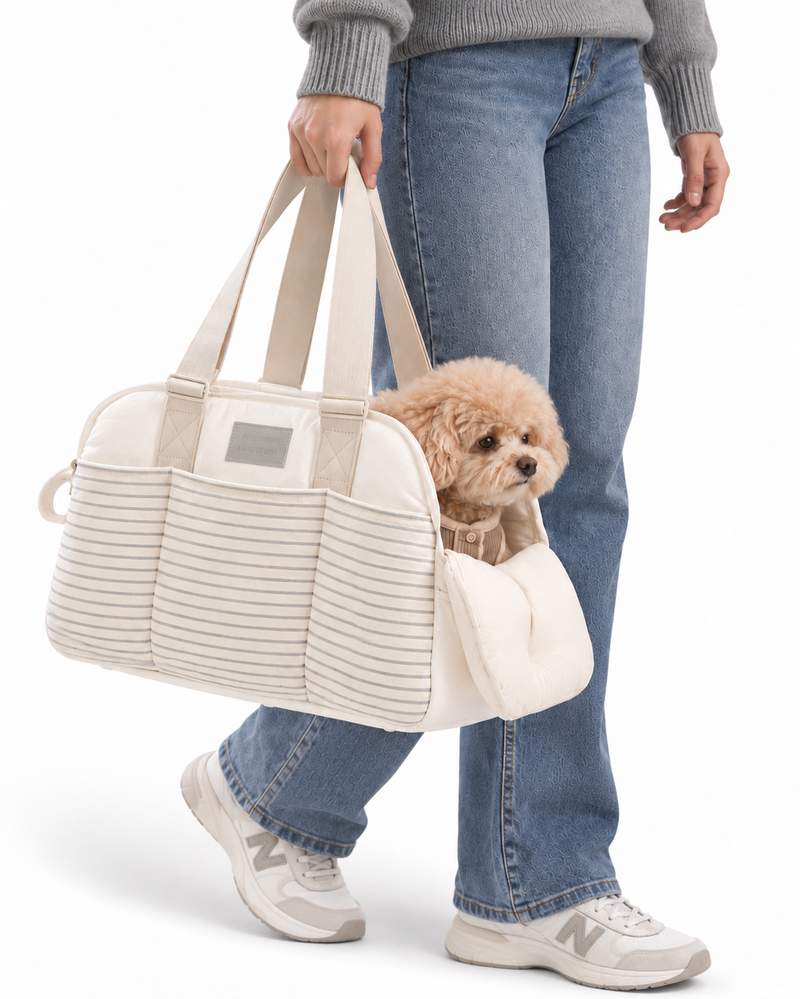 Cream Stripe carrier carried by model [variant:SPPT-CREAMSTRIPE-001]